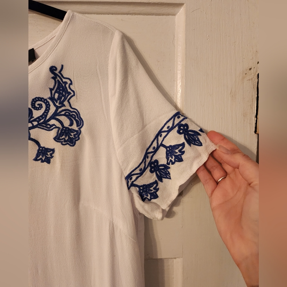 Lulu's Mini Dress, Tale to Tell Blue and Ivory Embroidered Shift, Size XL, Party - Picture 4 of 12